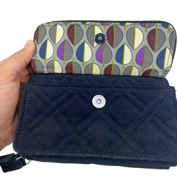 Vera Bradley Quilted Wallet Navy Blue Basic Simple Everyday Preppy Boho Clutch - Picture 3 of 5